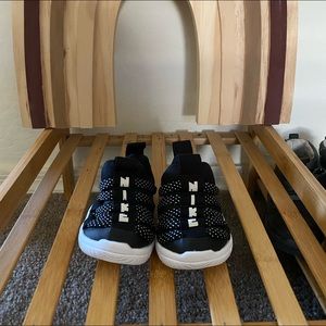 Baby boy Nike 4C shoes